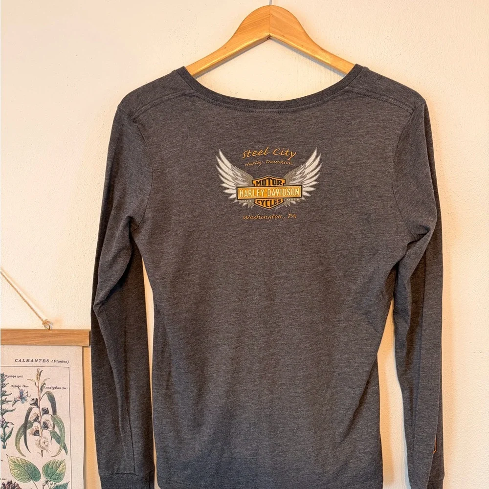 Large - Harley Davidson - Charcoal V-Neck Long Sleeve - Picture 7 of 8